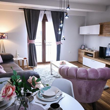 Apartman Filip Novi Pazar Exteriér fotografie