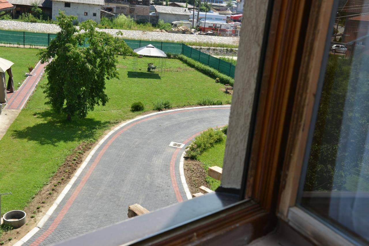 Apartman Filip Novi Pazar Exteriér fotografie